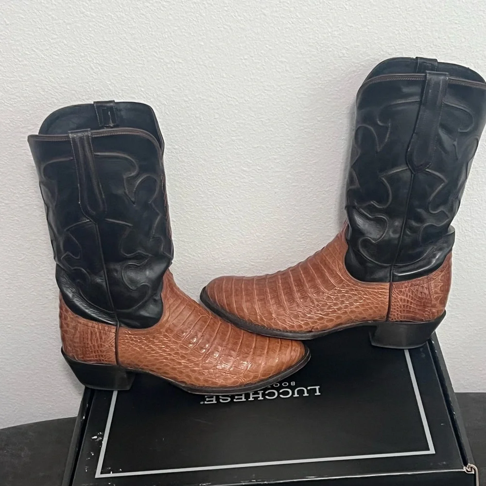 Lucchese Brown Caiman Cowboy Boots with Classic Design - Picture 2 of 3